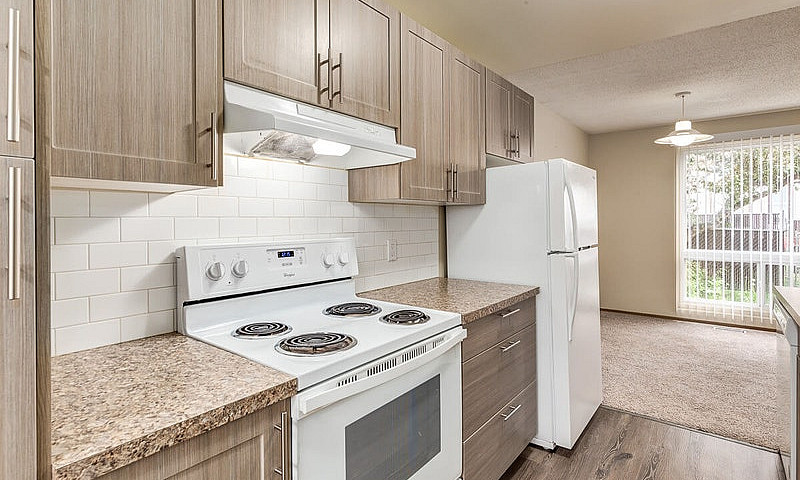 Townhomes With In Su...