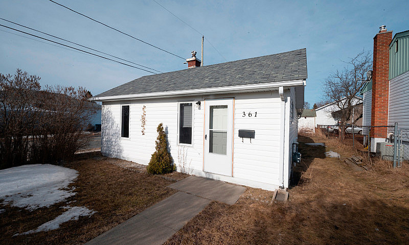 ***361 Otto Street *...