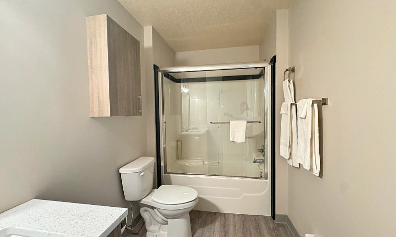 Brand New 1 Bedroom ...