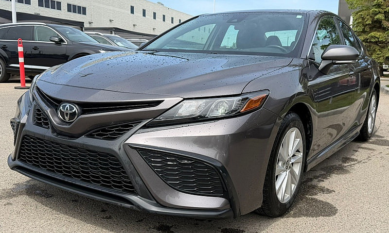 2022 Toyota Camry Se...