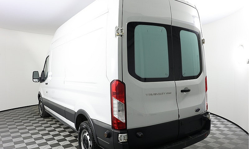 2017 Ford Transit Ca...