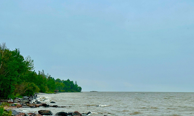 Waterfront Lot In Ma...