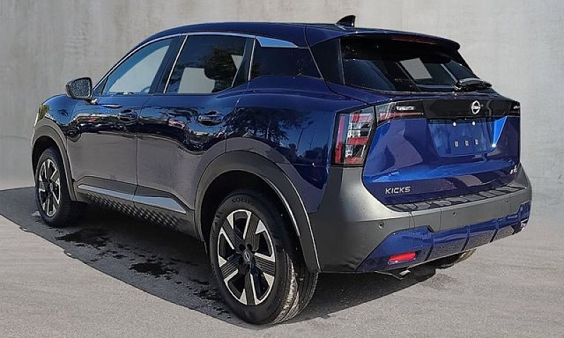 2026 Nissan Kicks Sv...