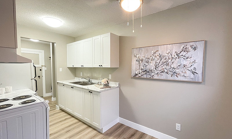 2 Bedroom Apartment ...