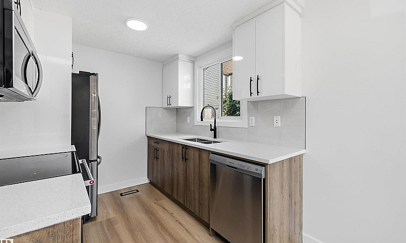 84 Willowdale Place ...