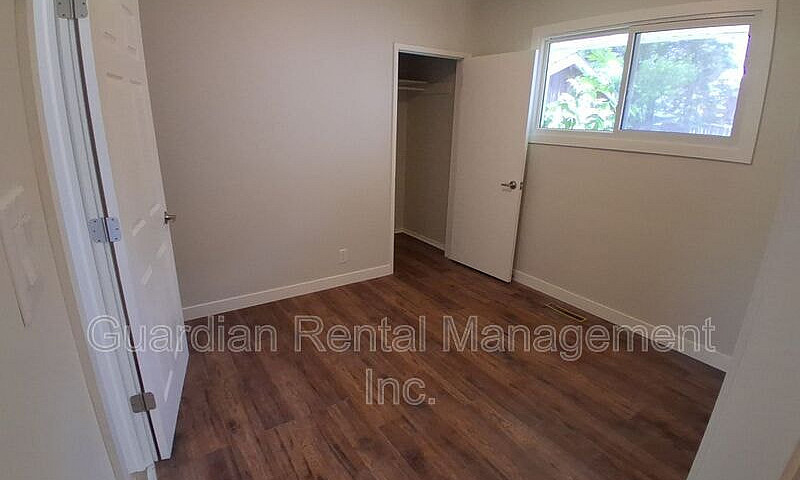 New Reno, 1 Bed, 1 B...