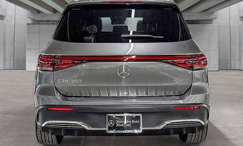 2023 Mercedes-Benz E...