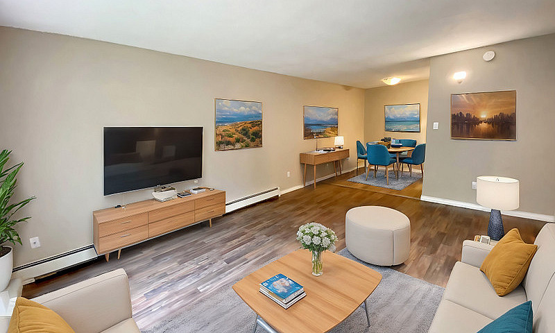 Newton Apartment For...