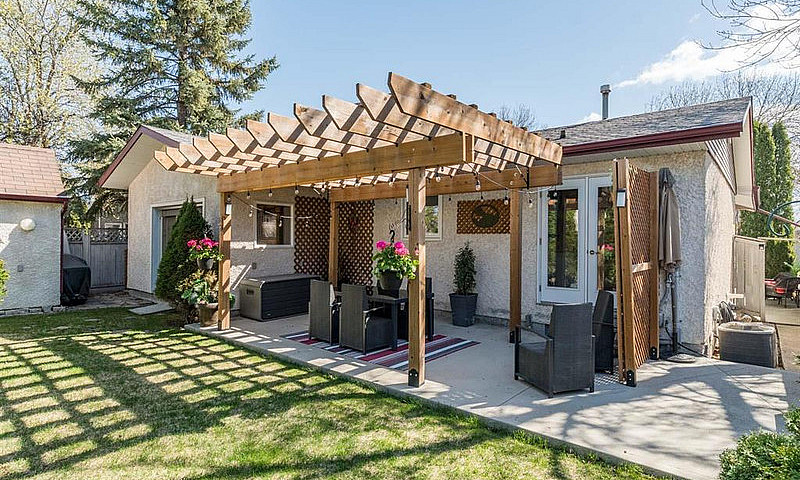 3-Bedroom House In L...