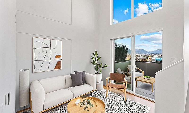 2 Level 2 Bed And De...