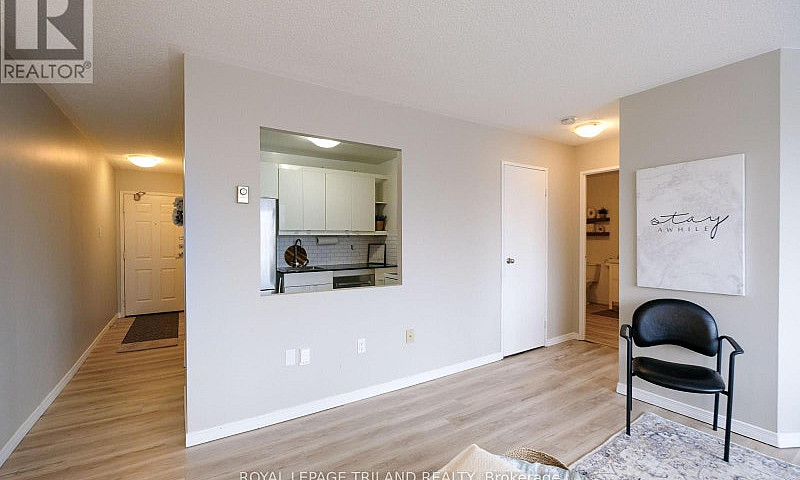 605 - 650 Cheapside ...