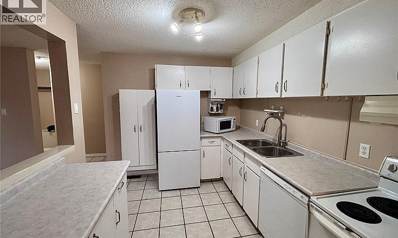 716 425 115Th Street...