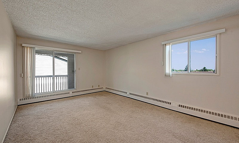 2 Bed X 1 Bath Apart...