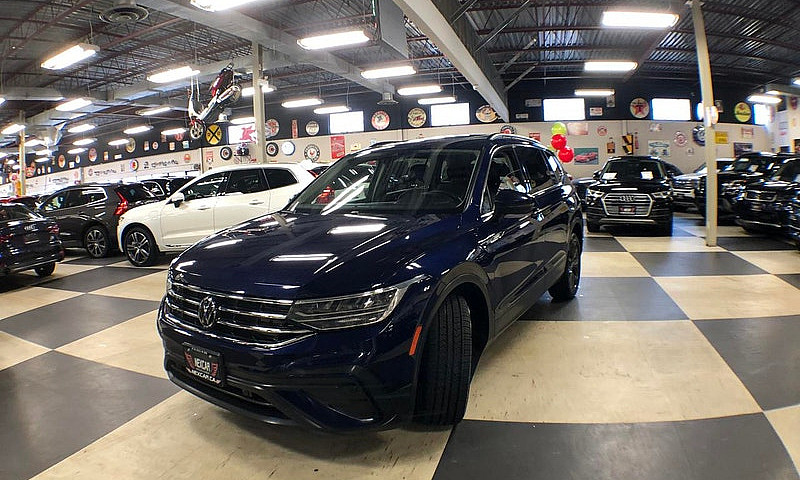 2022 Volkswagen Tigu...