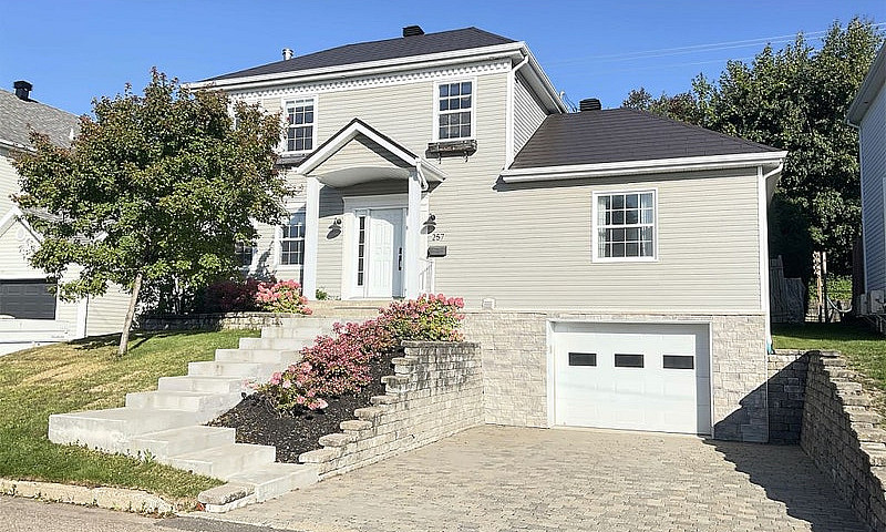 $630,000 - 2 Storey ...