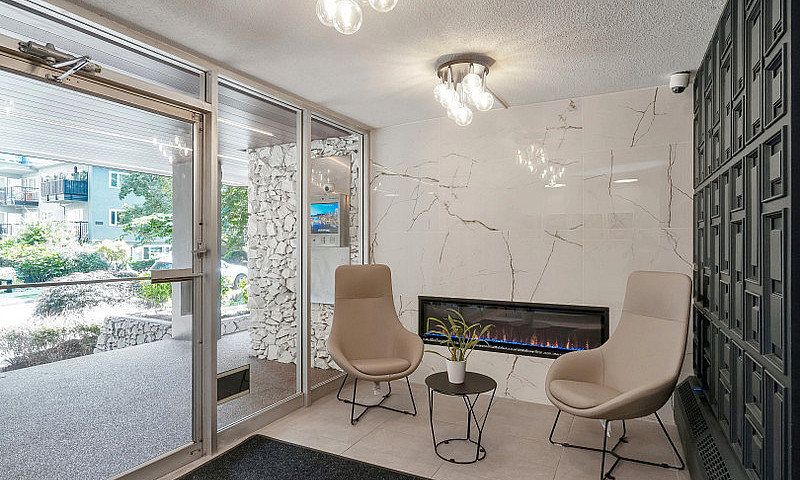 Studio Apartment For...