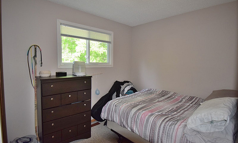 3 Bedroom Riverview ...