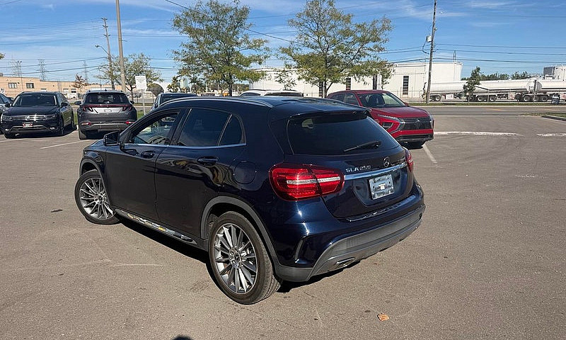 2018 Mercedes-Benz G...