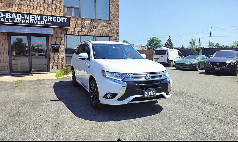 2018 Mitsubishi Outl...