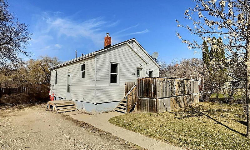 1040 7Th Avenue S Vi...