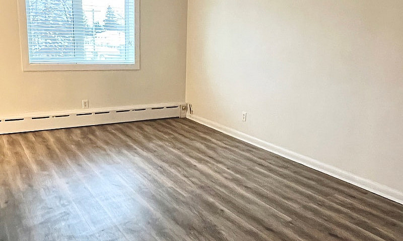 Available! $1099 1-B...