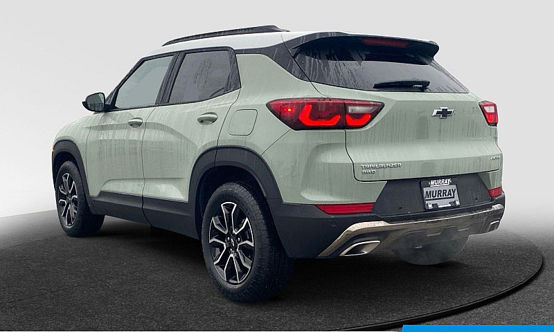 2025 Chevrolet Trail...
