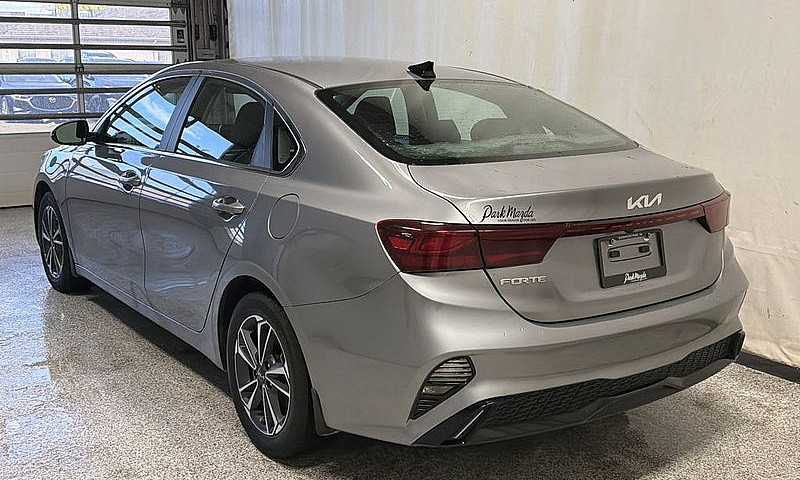 2024 Kia Forte Ex - ...