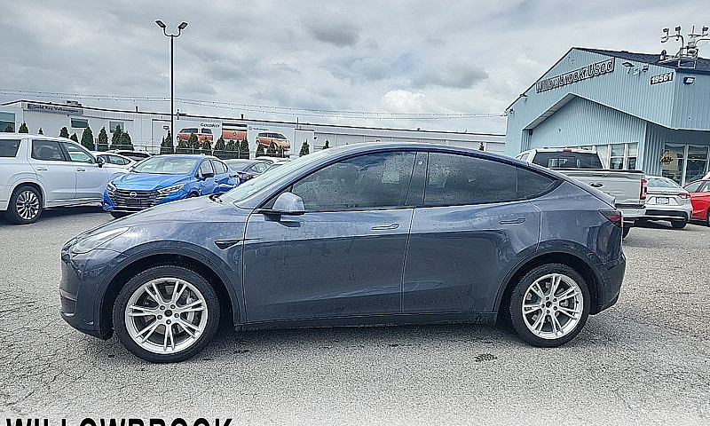 2020 Tesla Model Y L...