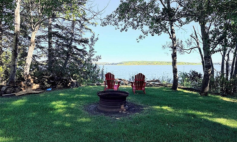 14 Waterfront Drive ...