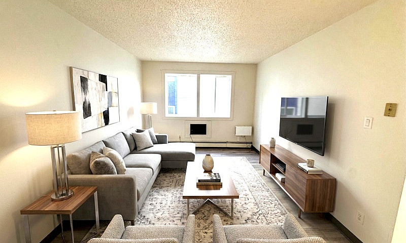 Renovated 1 Bd Apart...