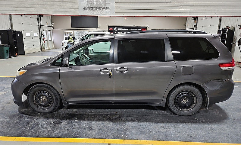 2011 Toyota Sienna...