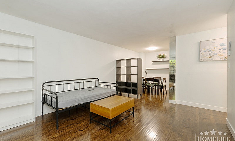 Modern Ground-Floor ...