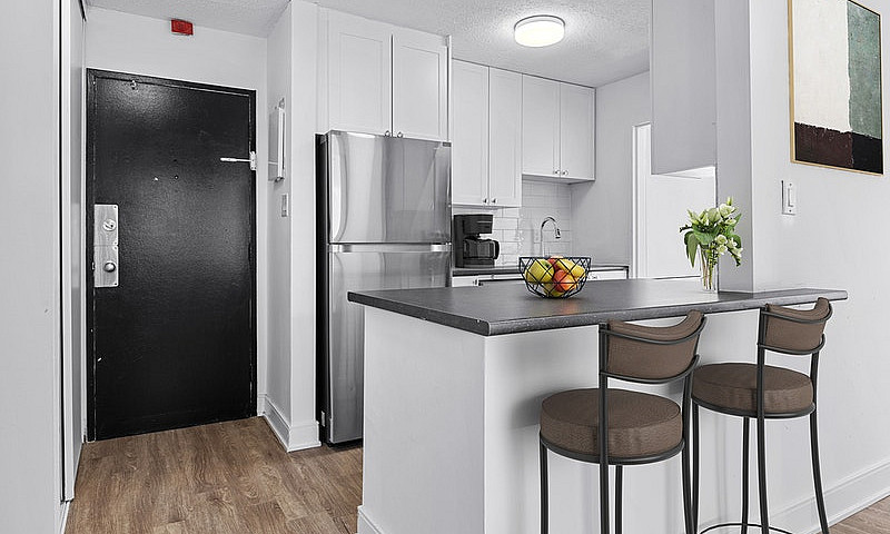 2 Bedroom Apartment ...