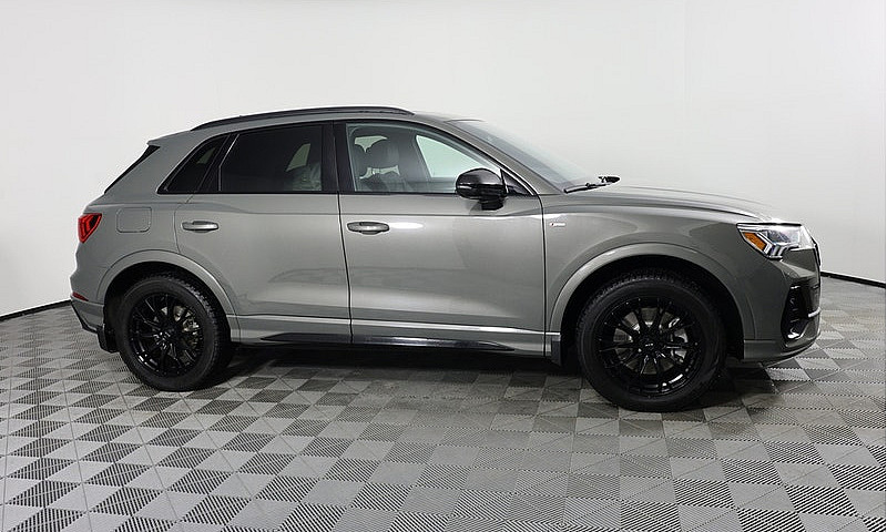 2023 Audi Q3 Technik...