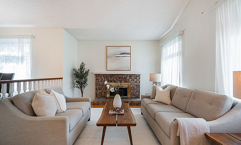 4Bd/3Ba Home In Pano...