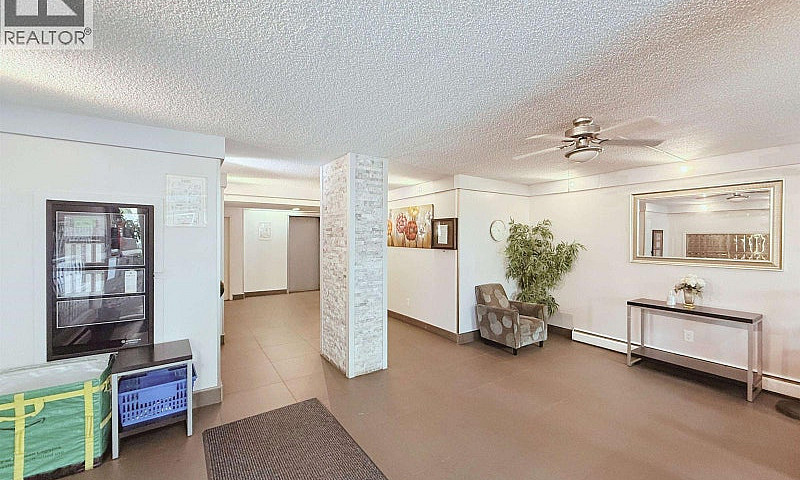 502 620 Seventh Aven...