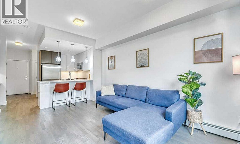 328, 305 18 Avenue S...