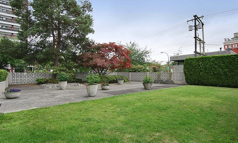 Shaughnessy House - ...