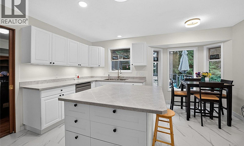 5334 Georgiaview Cre...