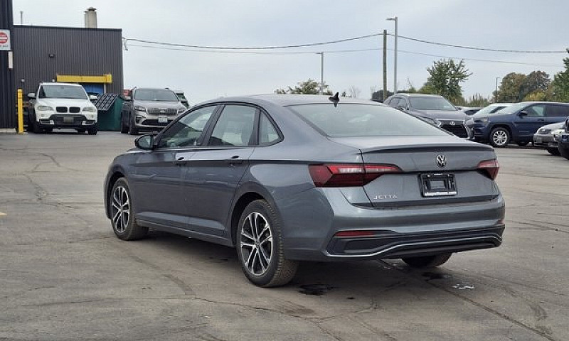 2024 Volkswagen Jett...