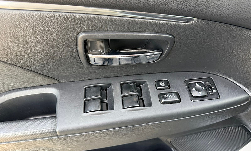 2018 Mitsubishi Rvr ...