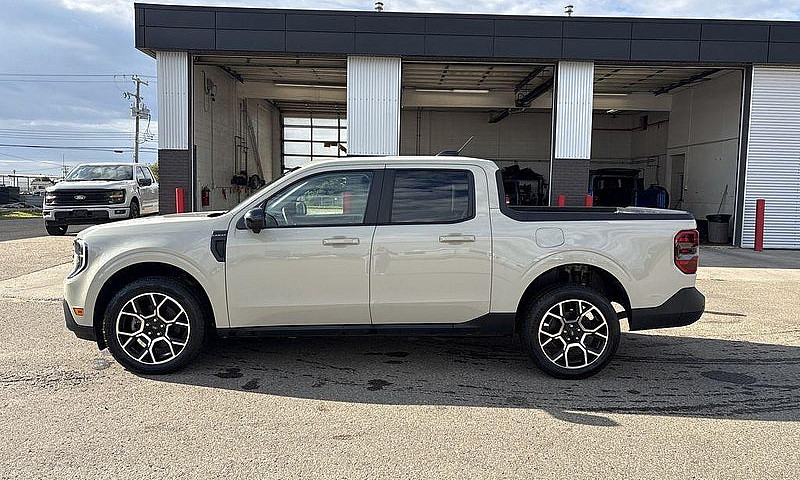 2025 Ford Maverick L...