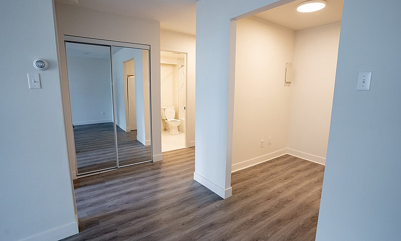 3 1/2 Style Condo, À...