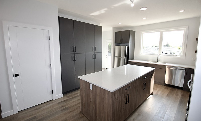 Ottewell 3 Bed 2.5 B...