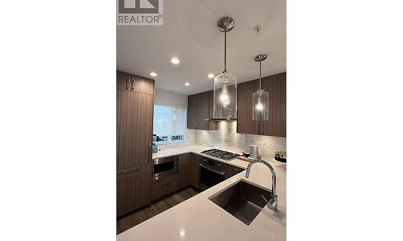 571 W 29Th Avenue Va...