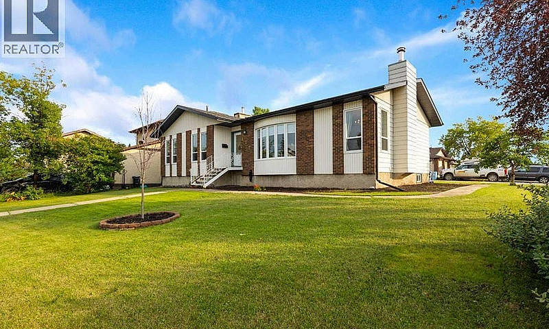 222 Berens Place For...