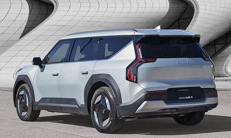 2026 Kia Ev9 Land | ...