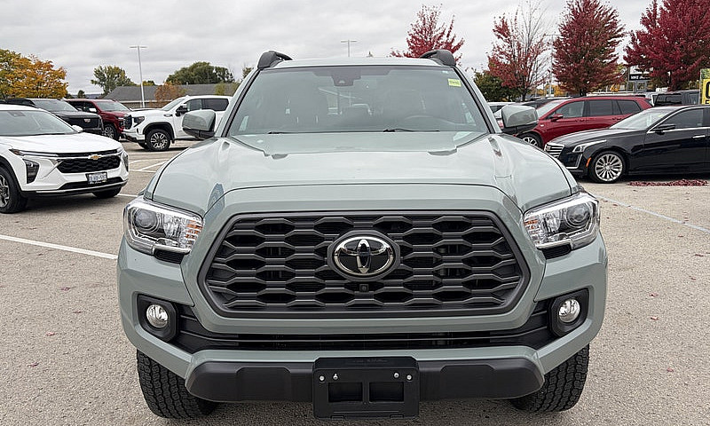 2023 Toyota Tacoma T...