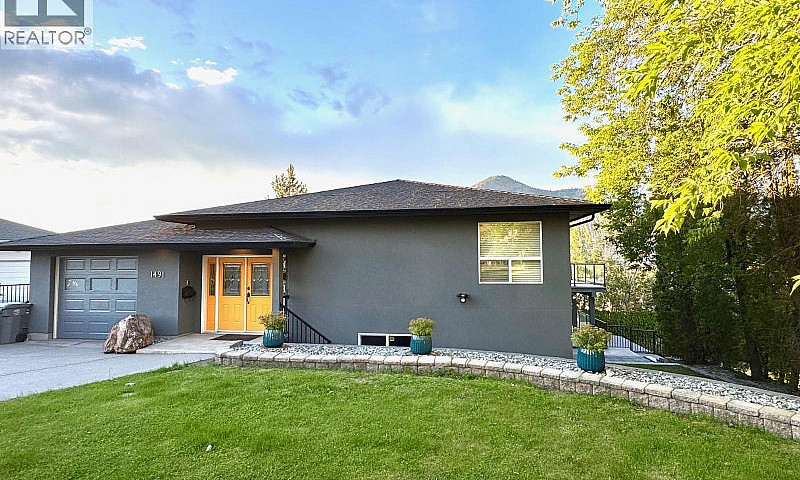 1491 Pine Crescent K...