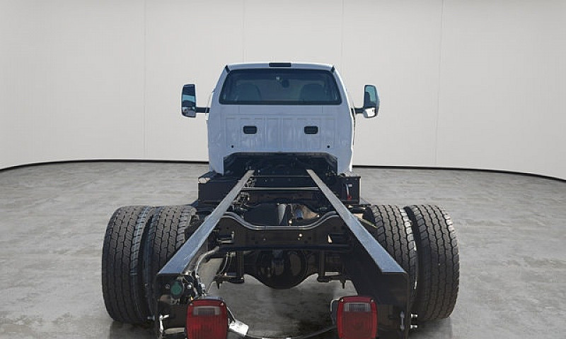 2027 Ford Super Duty...